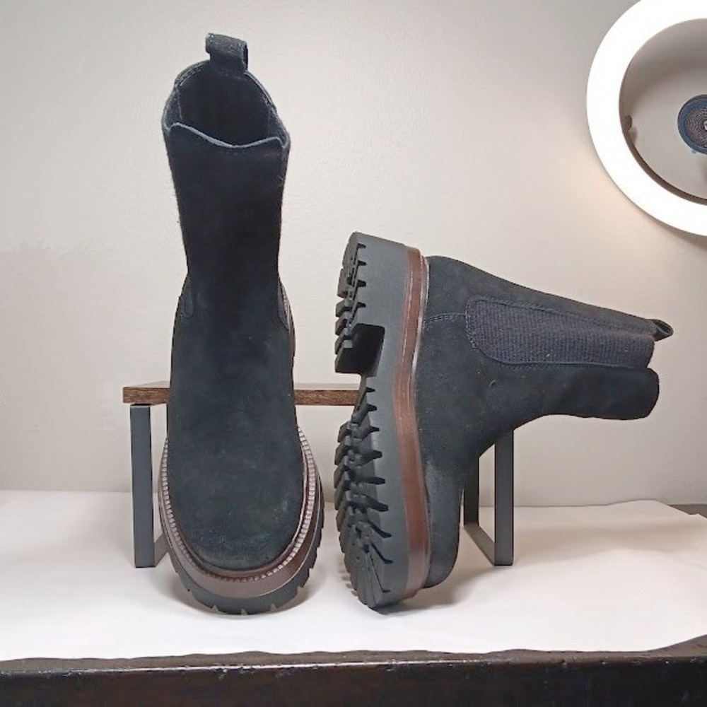 Steve Madden Blitzen Boots Women 8M Black Suede Lug Sole Chelsea Platform